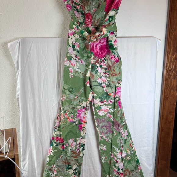 HEMANT & NANDITA Zaria Jumpsuit
Military Green - Picture 2 of 14